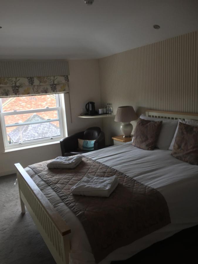 Newport Guest House Линкълн Екстериор снимка