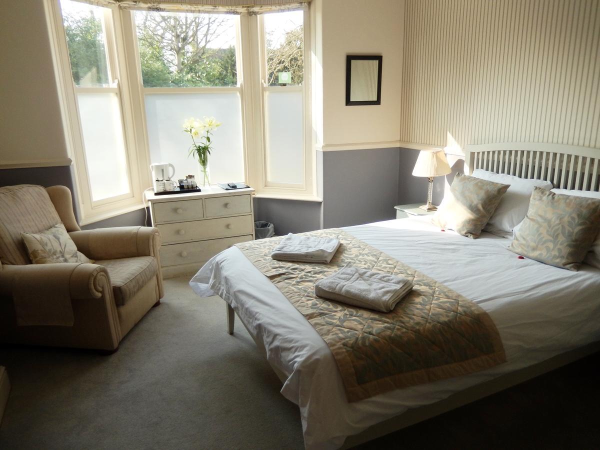 Newport Guest House Линкълн Екстериор снимка