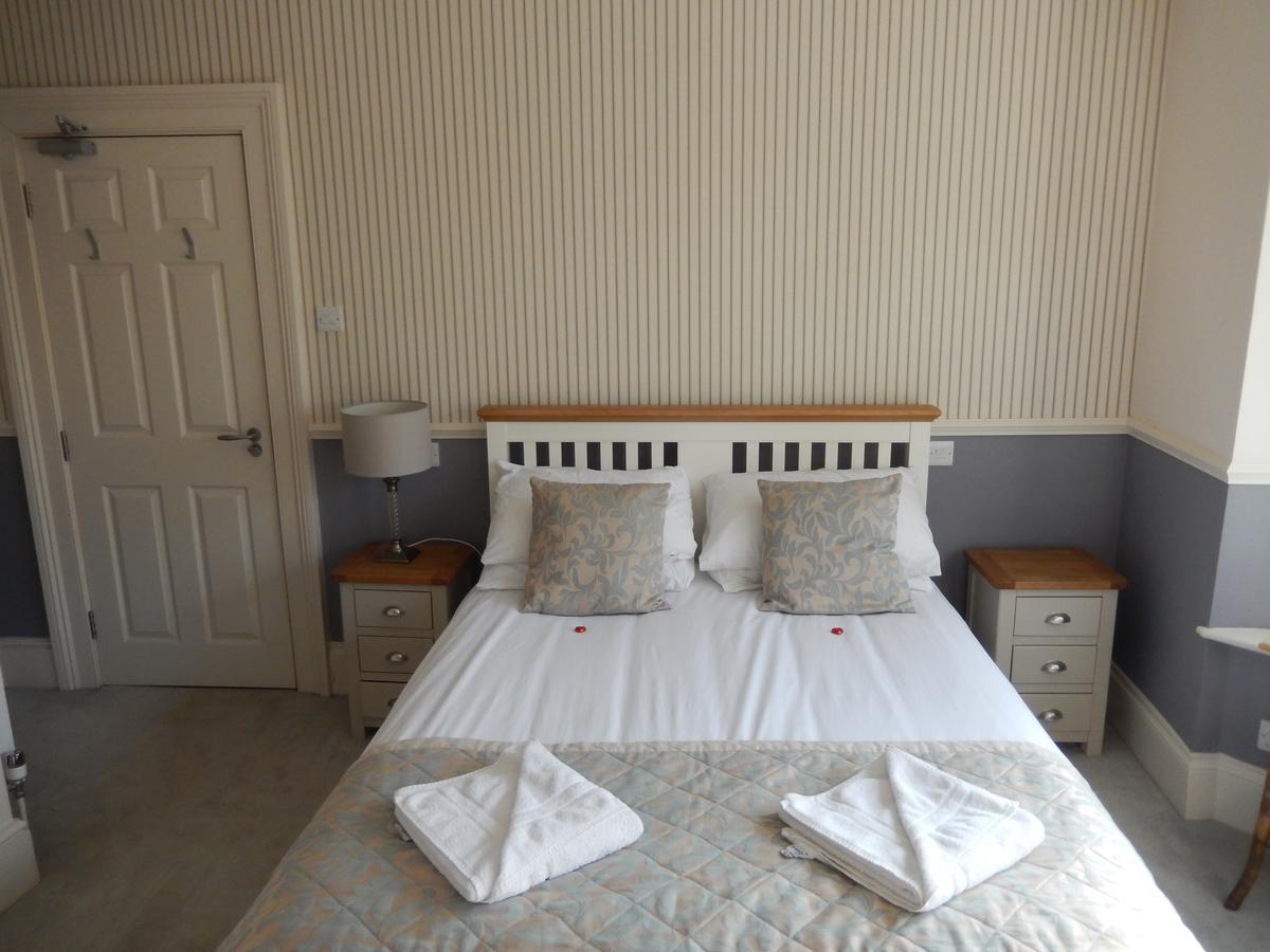 Newport Guest House Линкълн Екстериор снимка